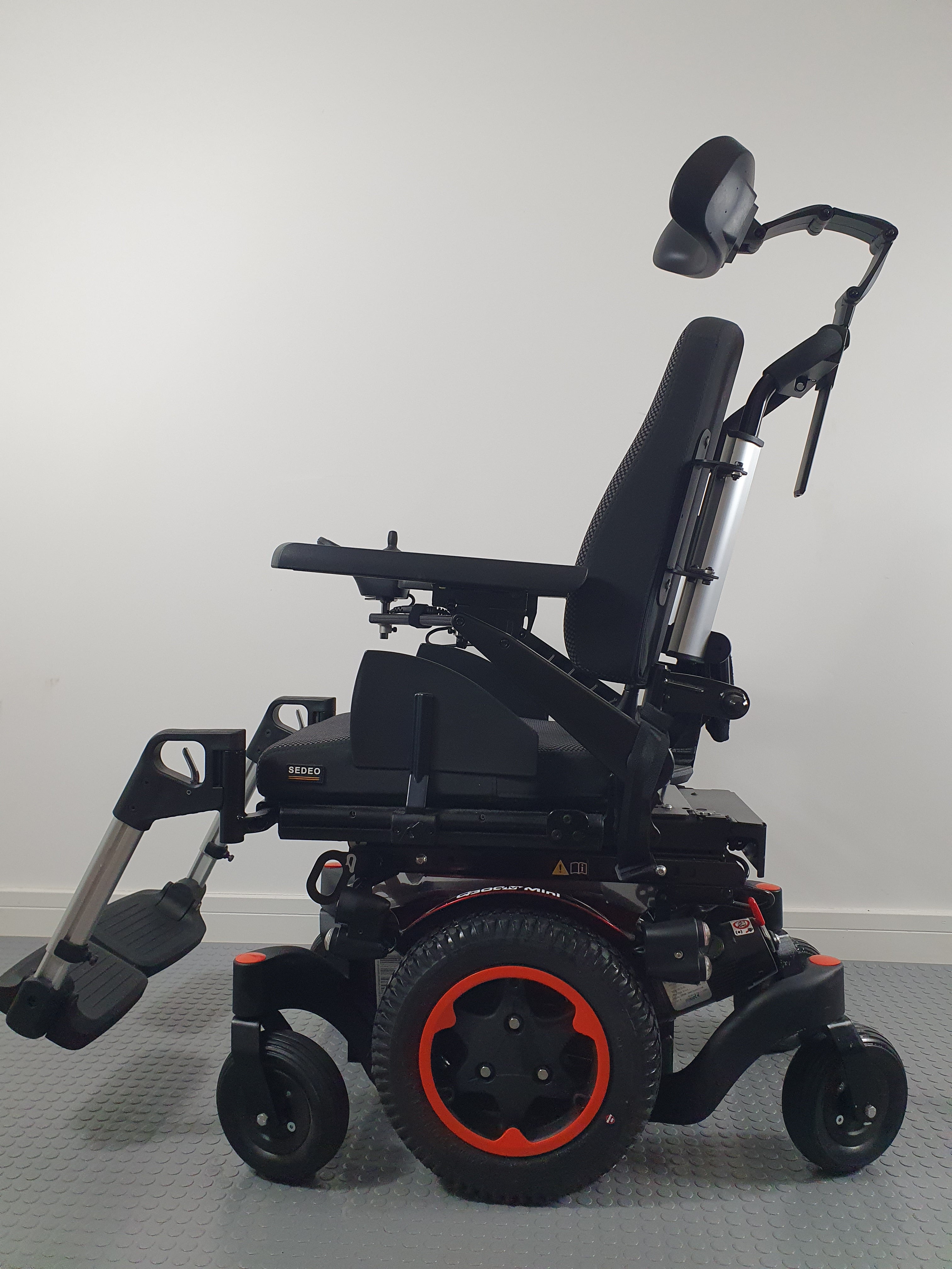 SUNRISE QUICKIE Q300 POWERCHAIR