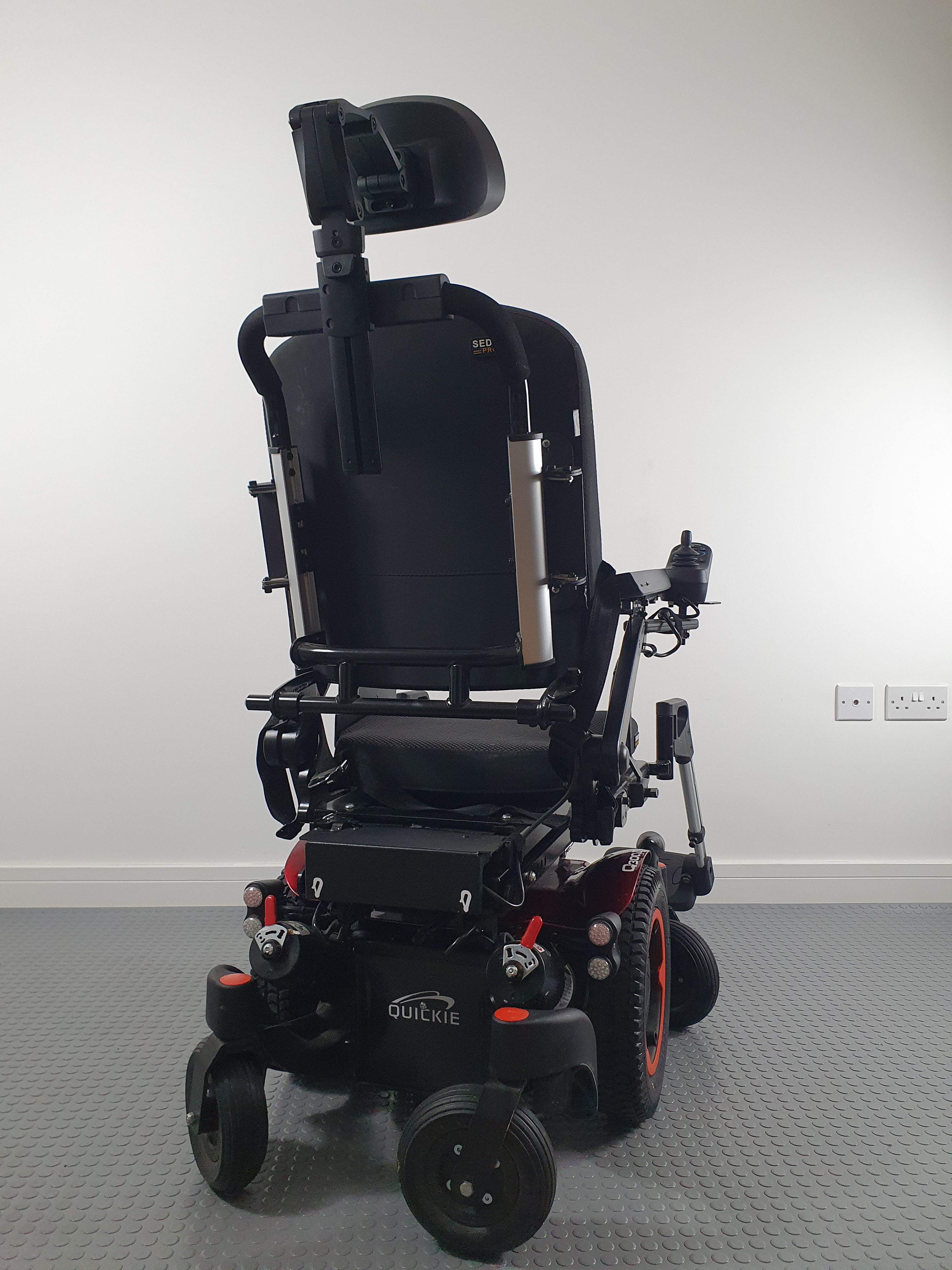 SUNRISE QUICKIE Q300 POWERCHAIR