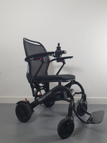 SUNRISE QUICKIE Q50 R CARBON – ULTRA-LIGHT FOLDING POWERCHAIR