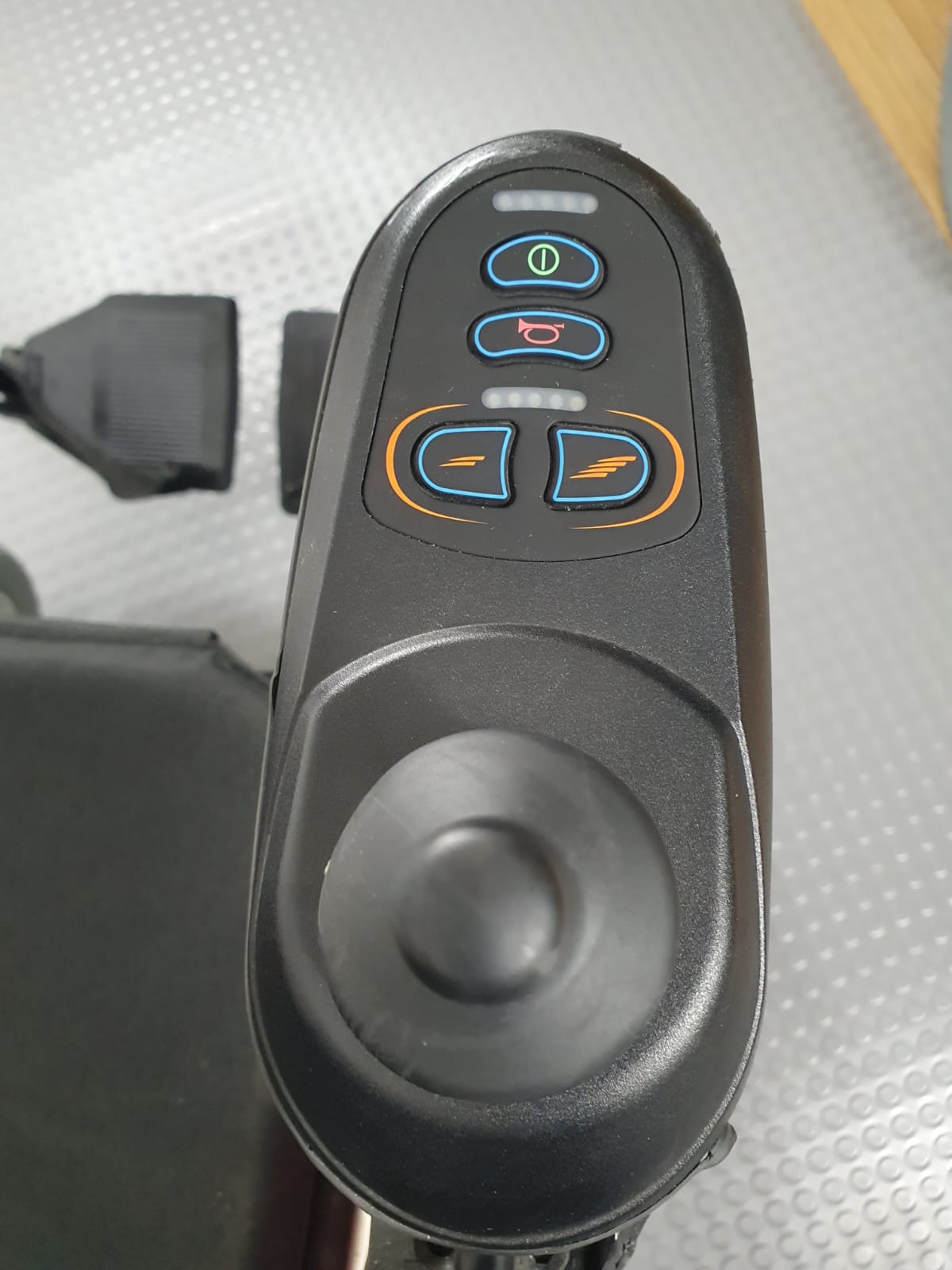 KYMCO VIVIO 4MPH POWERCHAIR