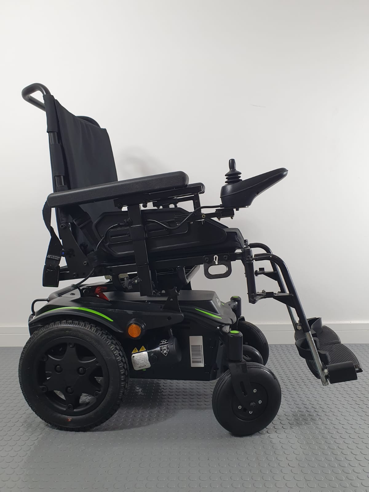 Sunrise Medical Quickie Q100 Compact Powerchair