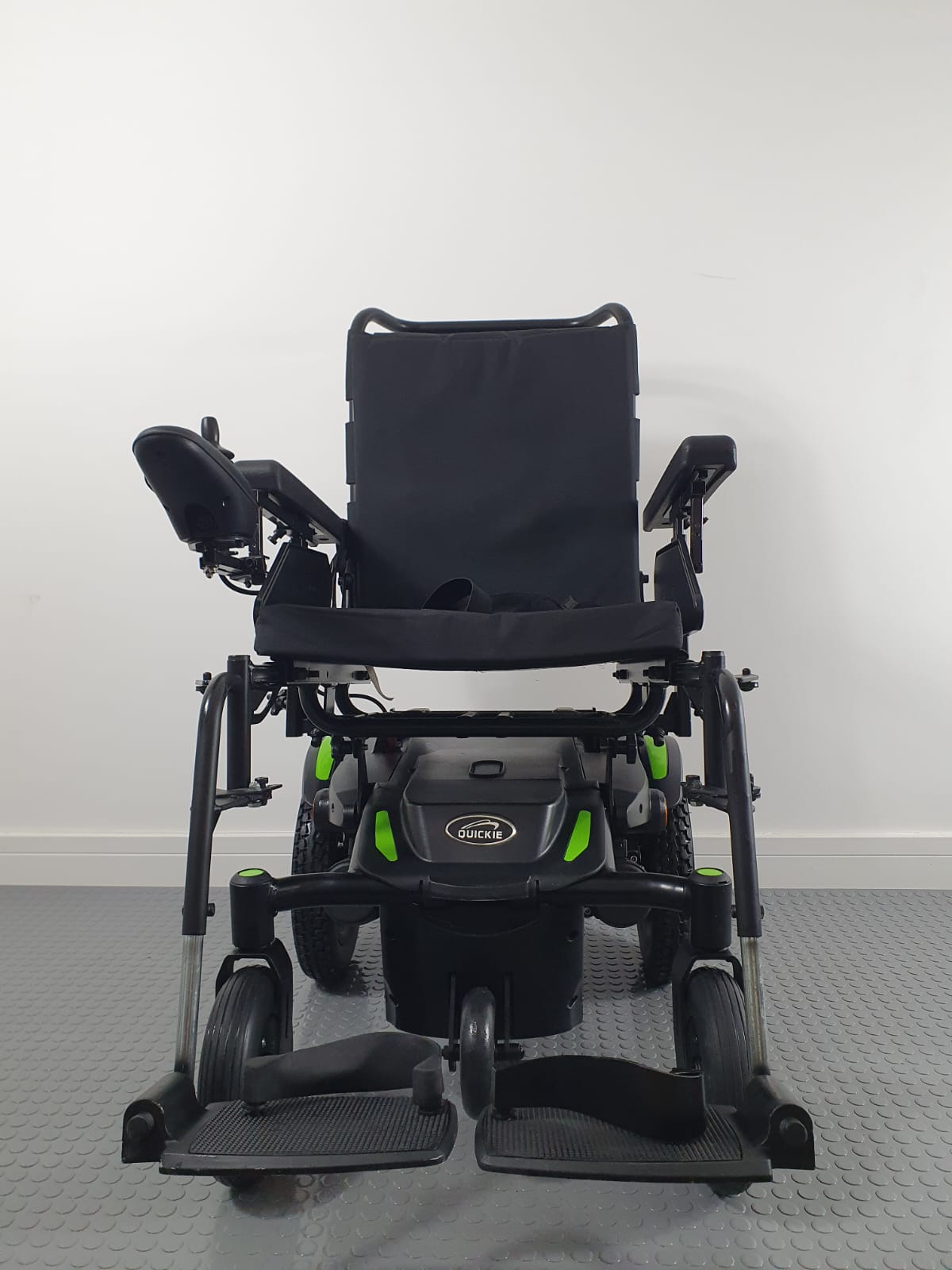 Sunrise Medical Quickie Q100 Compact Powerchair