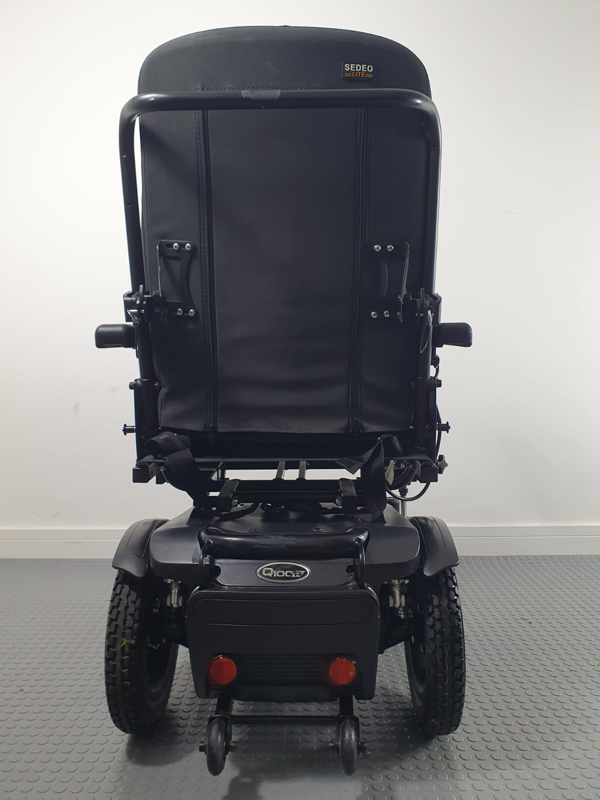 Sunrise Medical Quickie Q100 Compact Powerchair