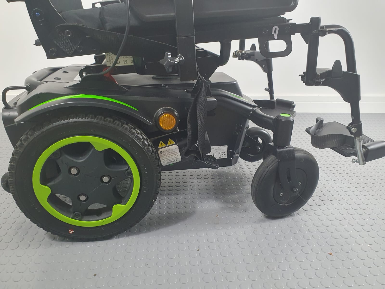 Sunrise Medical Quickie Q100 Compact Powerchair