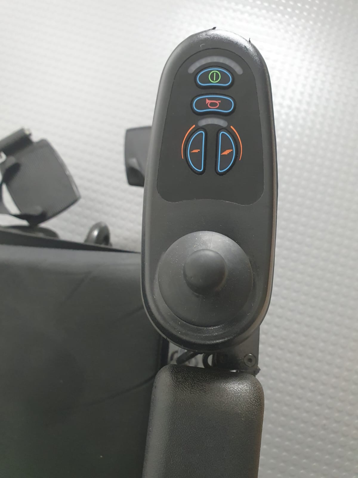 Sunrise Medical Quickie Q100 Compact Powerchair