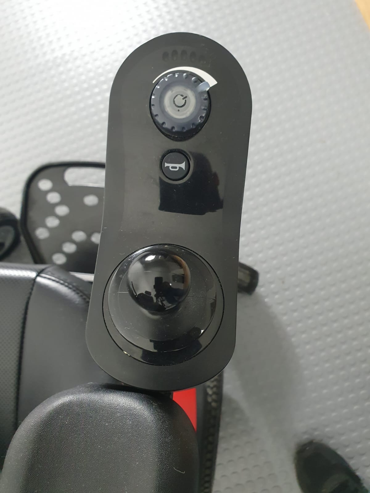 DRIVE Titan AXS Powerchair