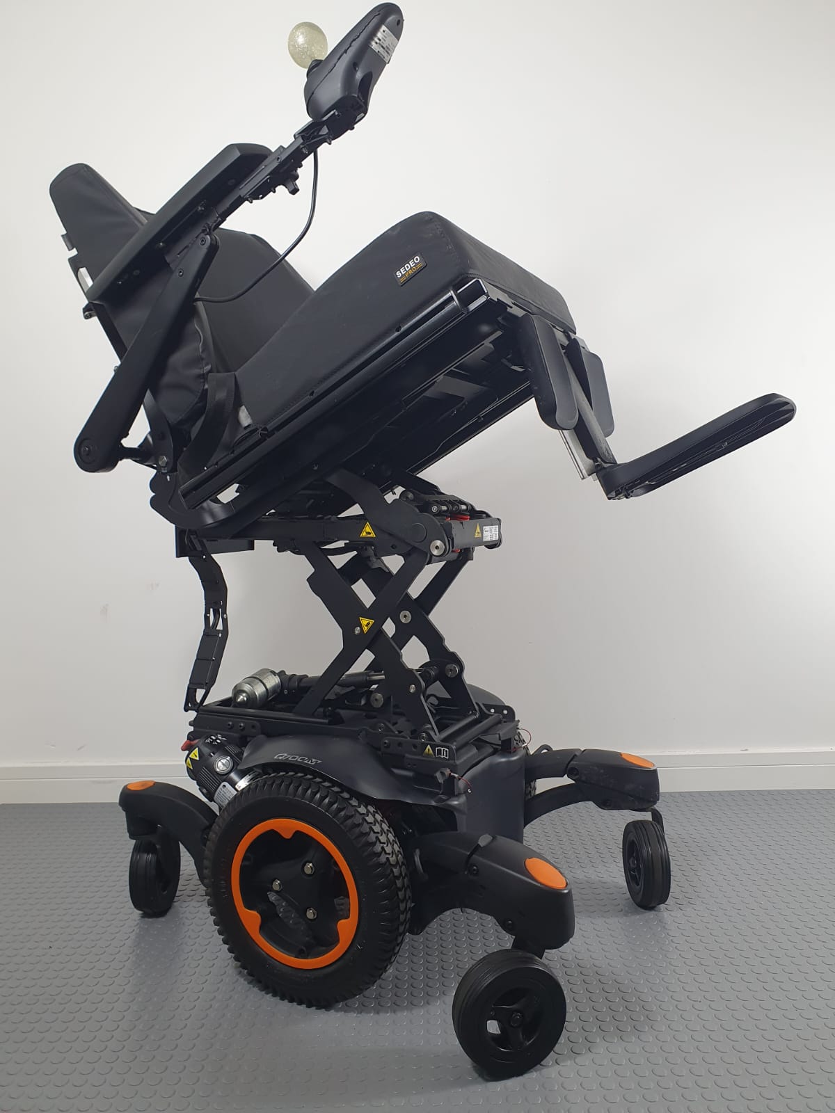SUNRISE QUICKIE Q700 POWER WHEELCHAIR