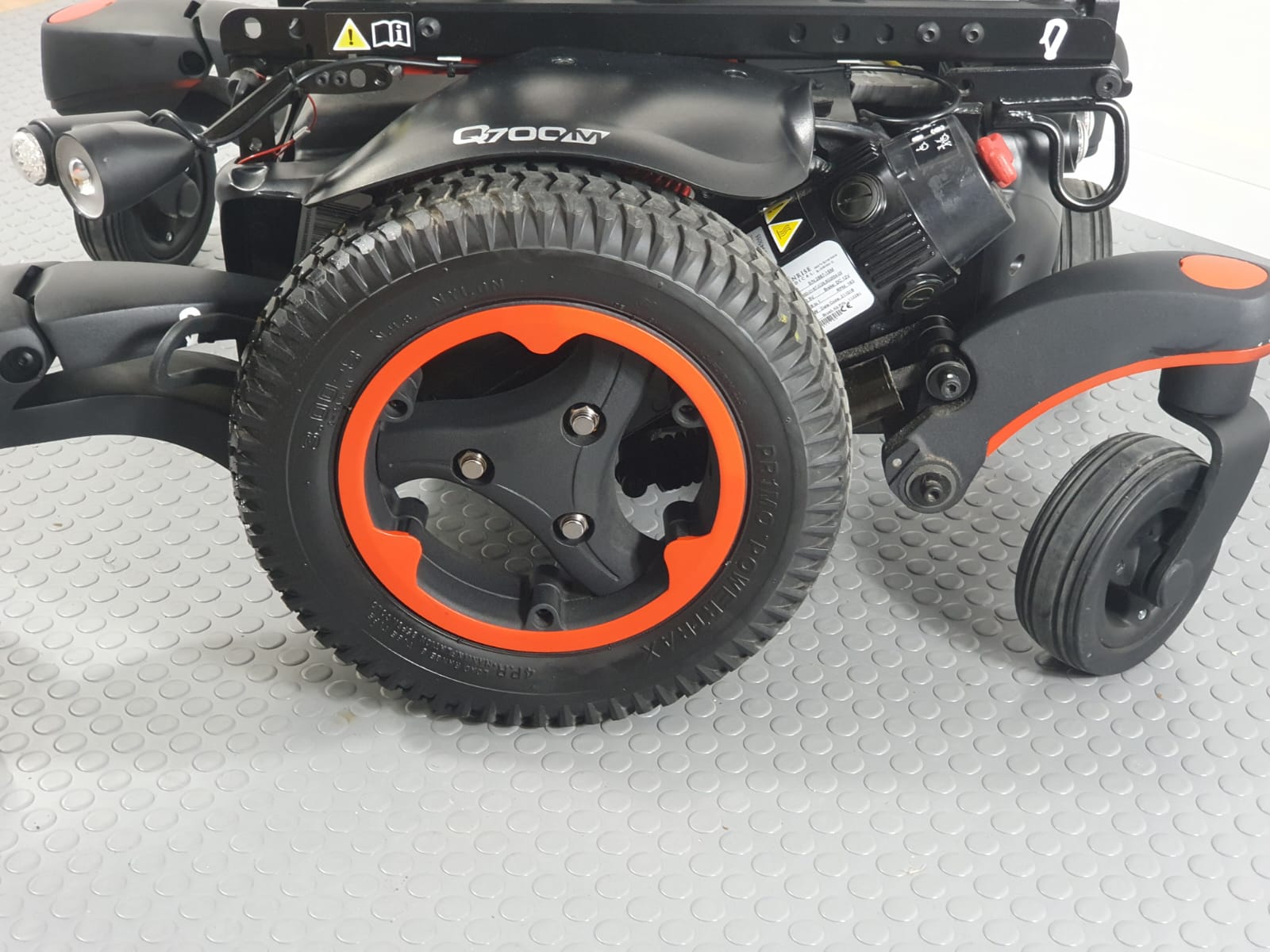 SUNRISE QUICKIE Q700 POWER WHEELCHAIR