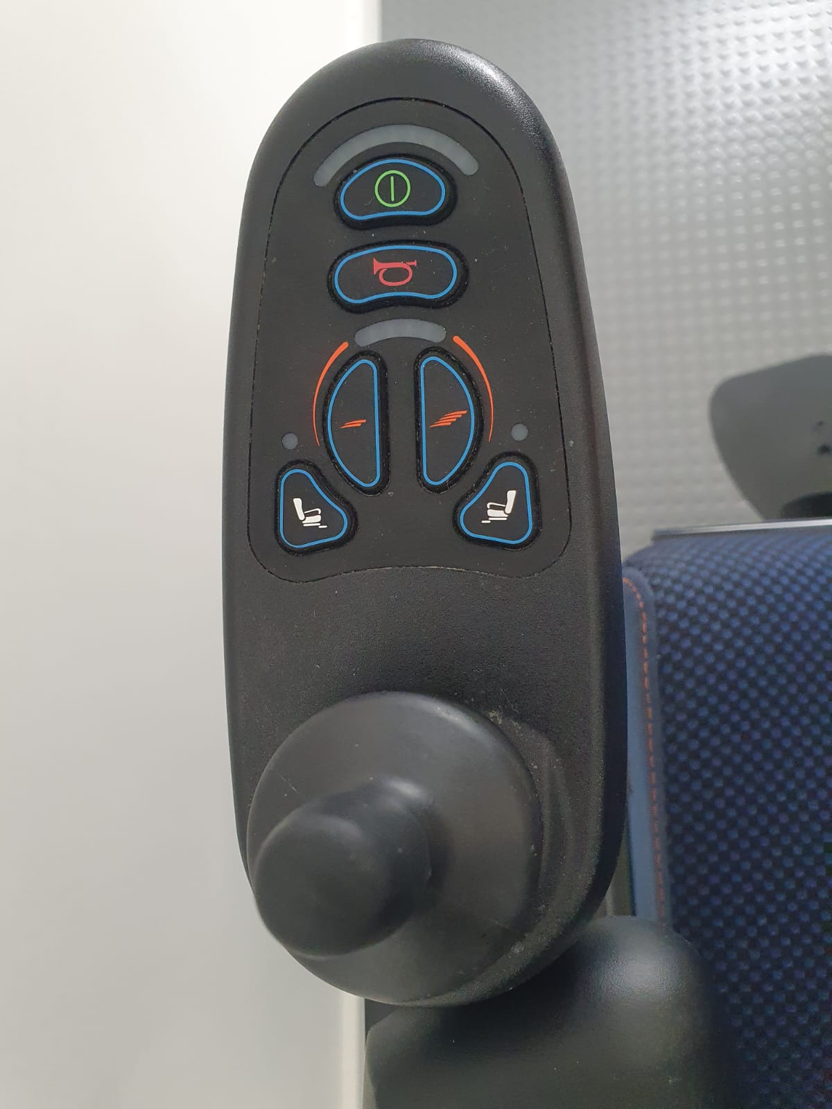 SUNRISE QUICKIE Q300 POWERCHAIR