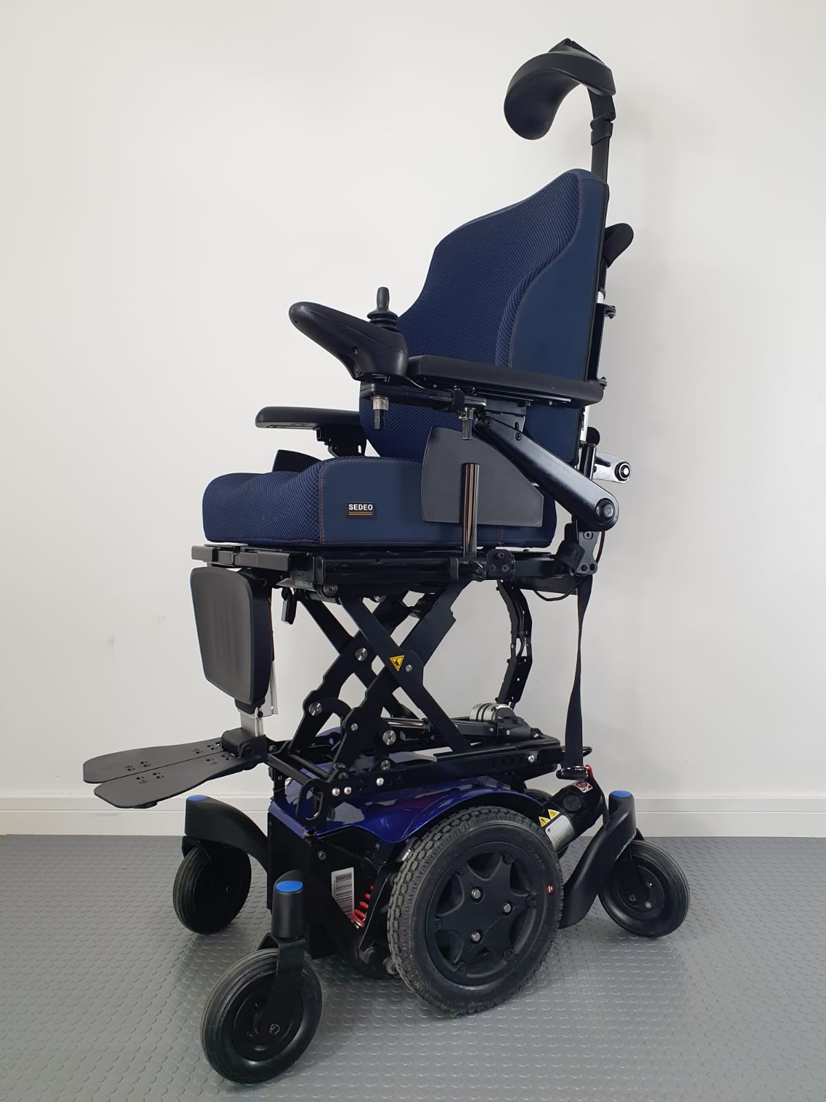 SUNRISE QUICKIE Q300 POWERCHAIR