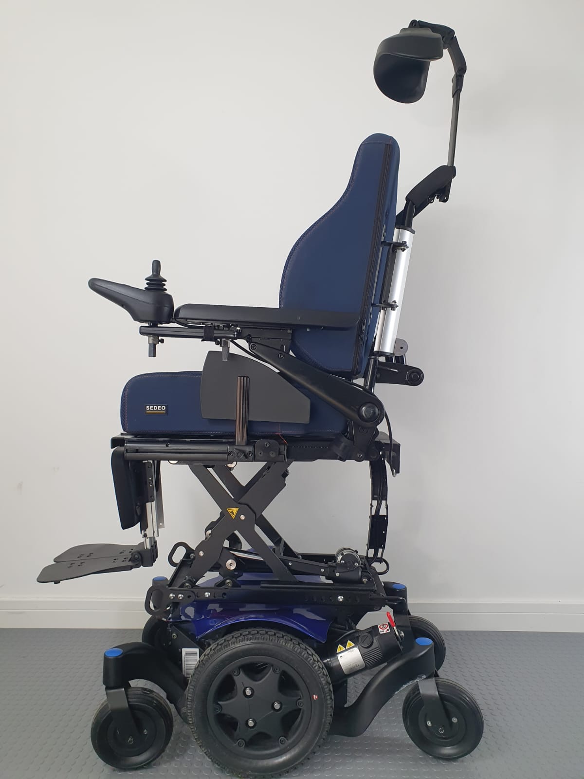 SUNRISE QUICKIE Q300 POWERCHAIR