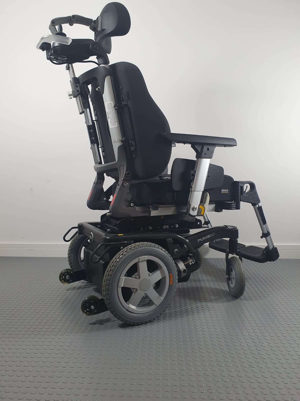 Puma 20 Electric Wheelchair